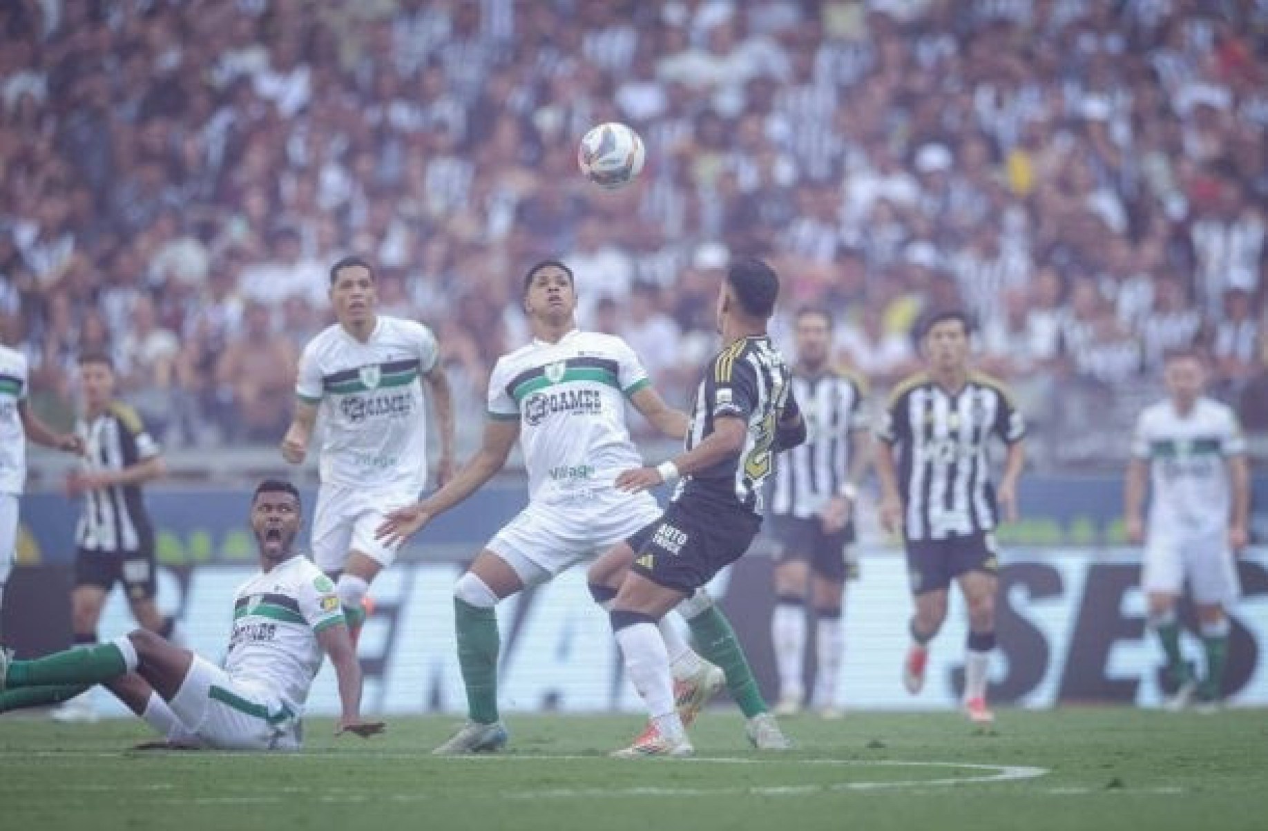 América define Mineirão como local da final contra o Atlético