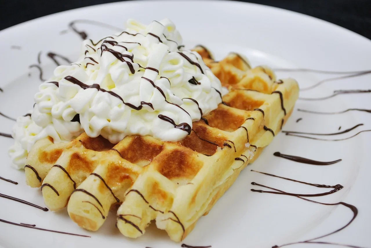 No Brasil, não se sabe ao certo quando chegou, porém o Waffle já a algum tempo servido em muitos restaurantes e lanchonetes. 
