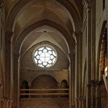 Arqueólogos descobrem sarcófagos do século 6 em igreja da França - wikimedia commons/François de Dijon