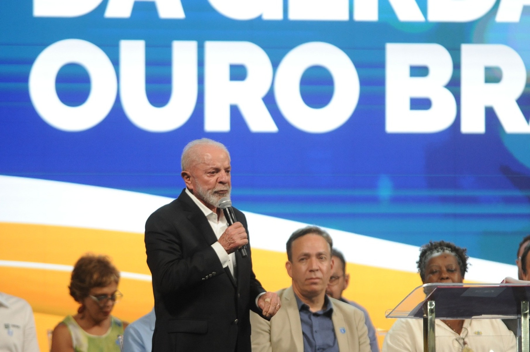 Presidente Lula pediu que governador Zema apresentasse os números de quanto o ex-presidente Jair Bolsonaro trouxe para Minas Gerais-Alexandre Guzanshe/EM/D.A Press