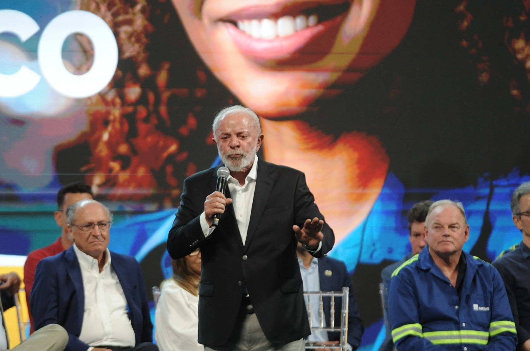 Presidente Lula pediu que governador Zema apresentasse os números de quanto o ex-presidente Jair Bolsonaro trouxe para Minas Gerais-Alexandre Guzanshe/EM/D.A Press