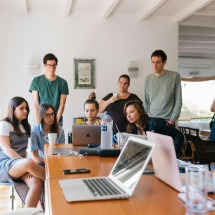 Jovem Aprendiz oferece chance para construir uma carreira - DINO