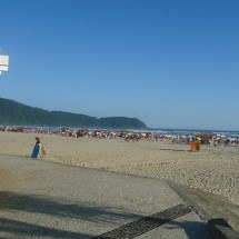 Ação da Havaianas coloca "chuveirão" de chinelo gigante em praia de SP - Panoramio - Jacinto@lves de Souza