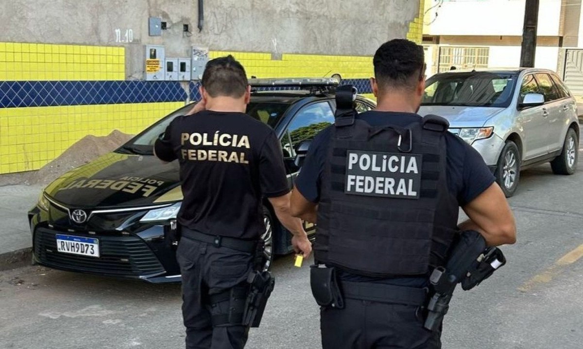 Operação da Polícia Federal mirou um esquema de migração ilegal em Ipatinga -  (crédito: PF/Divulgação)