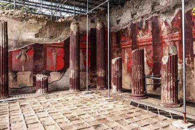 Arqueólogos descobriram um afresco em Pompeia que causou espanto e trouxe informações preciosas para os estudos a respeito da antiga cidade romana. 
 -  (crédito:  Divulgação/Parque Arqueológico de Pompeia)