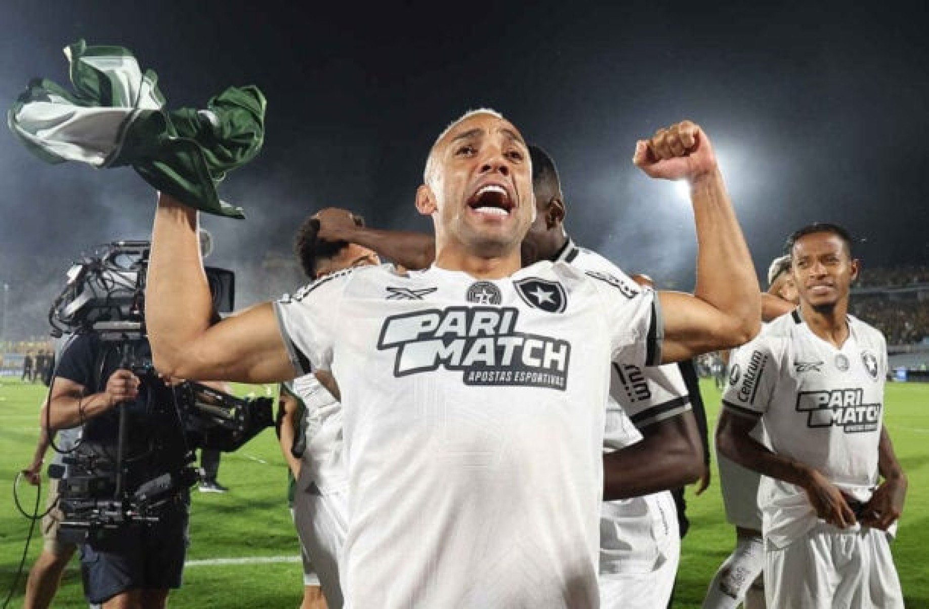 Após retorno ao Botafogo, Marçal foca em trabalhos físicos para sequência do ano