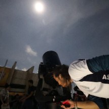 ‘Lua de Sangue’: eclipse lunar total lotou Esplanada do Mineirão, em BH - Marcos Vieira/EM/D.A. Press
