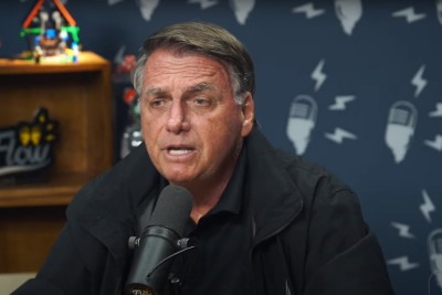 Ex-presidente Jair Bolsonaro afirmou que o seu ex-ajudante de ordens, tenente-coronel Mauro Cid, sabia de coisas que nem ele sabia -  (crédito: Reprodução/Redes Sociais)