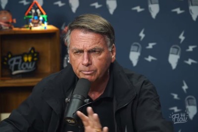 Ex-presidente Jair Bolsonaro afirmou que a guerra entre Ucrânia e Rússia foi iniciada por falta de experiência de Zelensky -  (crédito: Reprodução/Redes Sociais)