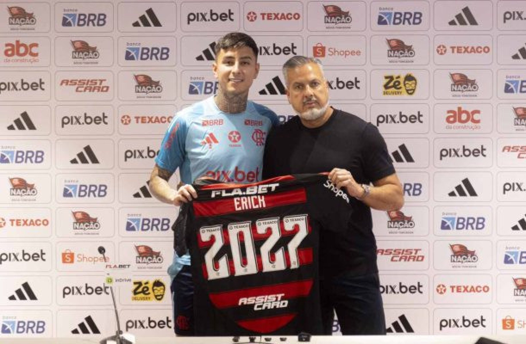 Pulgar destaca renovação com Flamengo: ‘Especial’