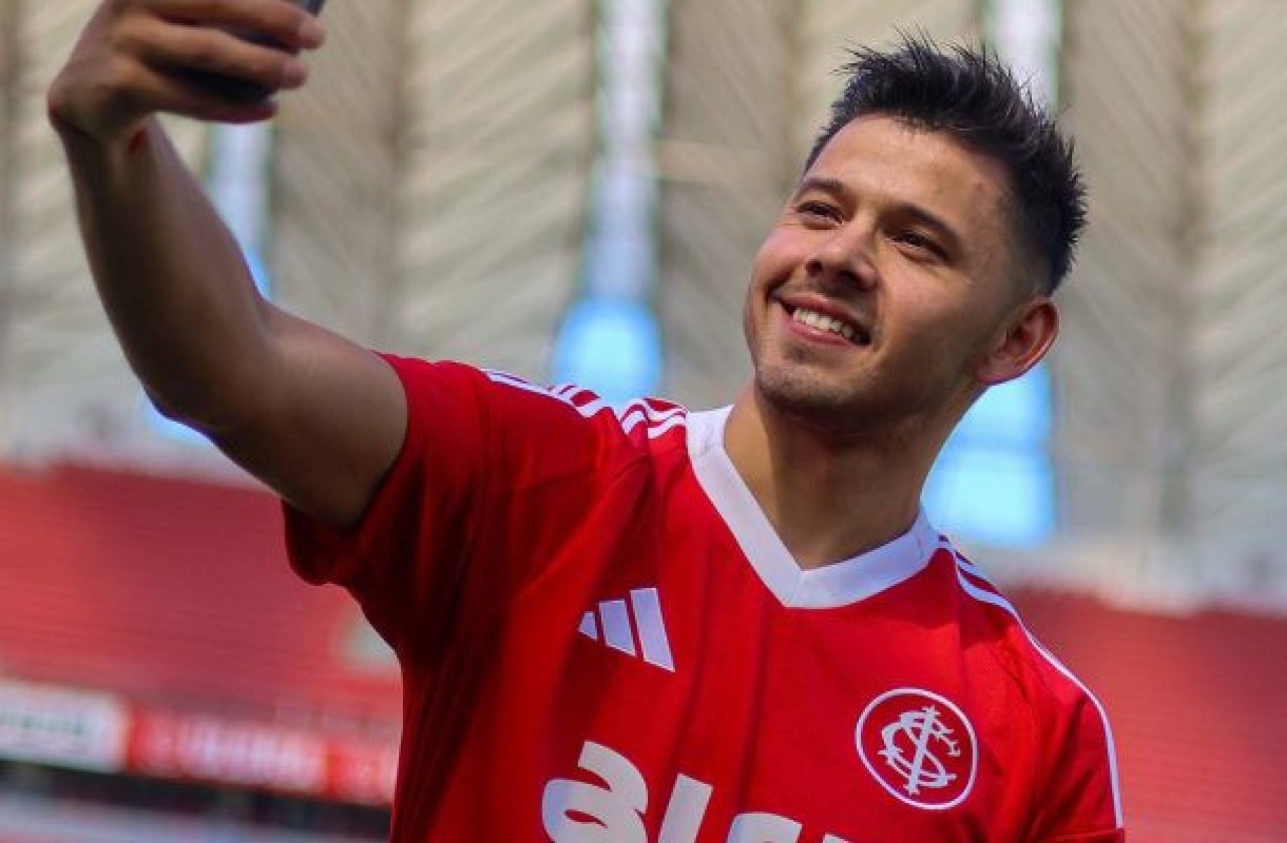 Romero frisa projeto do Inter como diferencial: ???Decisivo para minha escolha???