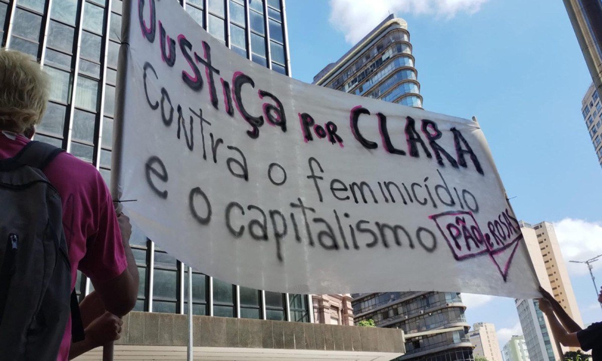 Manifestantes também criticaram o feminicídio, o capitalismo, Elon Musk e o governador Romeu Zema