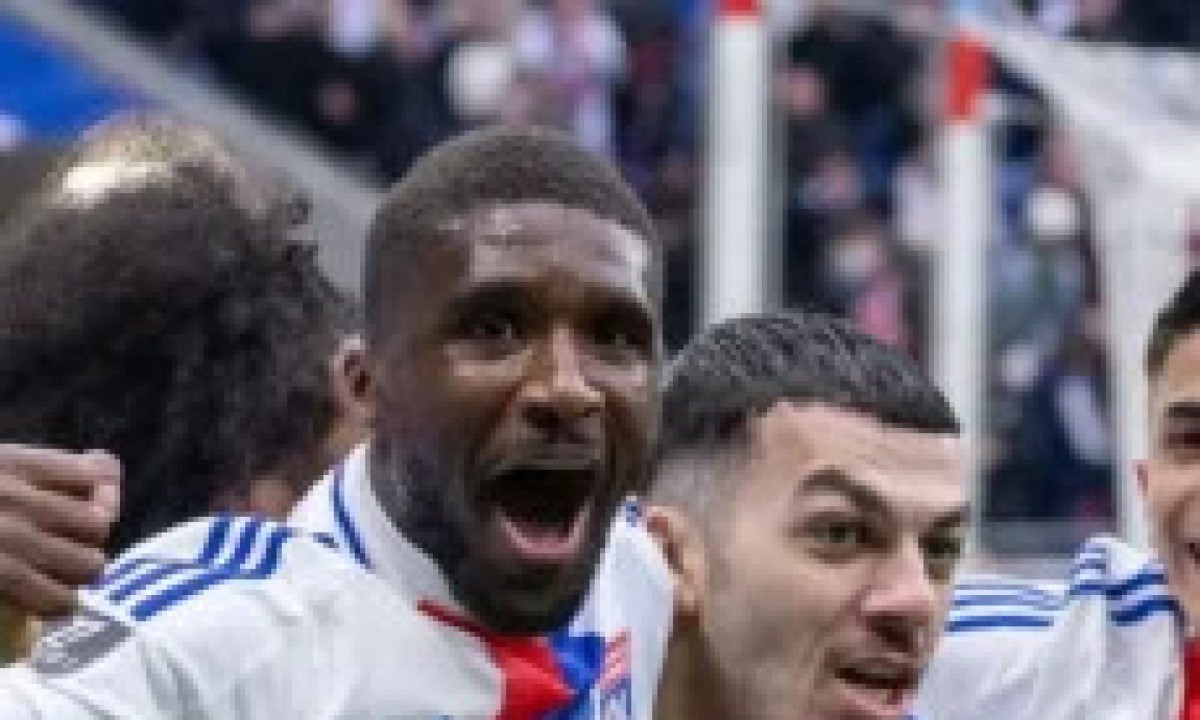 Almada faz primeiro gol pelo Lyon em vitória pelo Francês - (crédito: No Ataque Internacional)