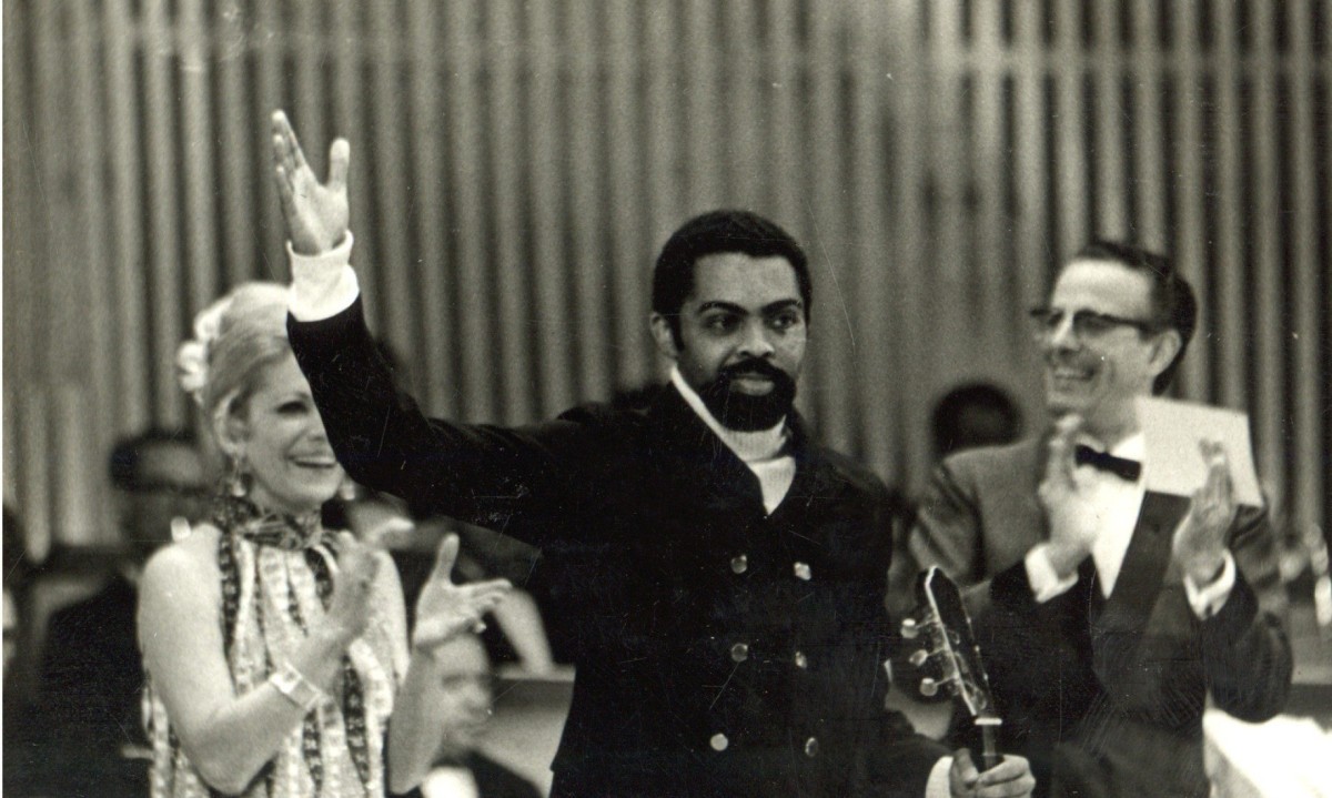 Gilberto Gil no Festival da Record, nos anos 1960: nova música popular brasileira em gestação Gilberto Gil no Festival da Record, nos anos 1960