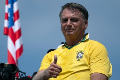 Primeira Turma do STF discute denúncia contra o ex-presidente Jair Bolsonaro na manhã desta terça-feira -  (crédito: Pablo PORCIUNCULA / AFP)
