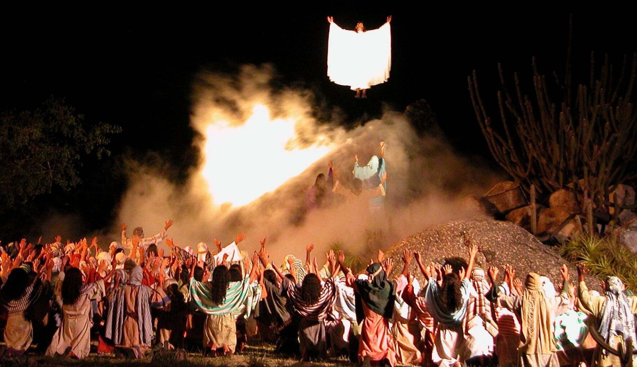 Paixão de Cristo de Nova Jerusalém ganha mais um dia de espetáculo