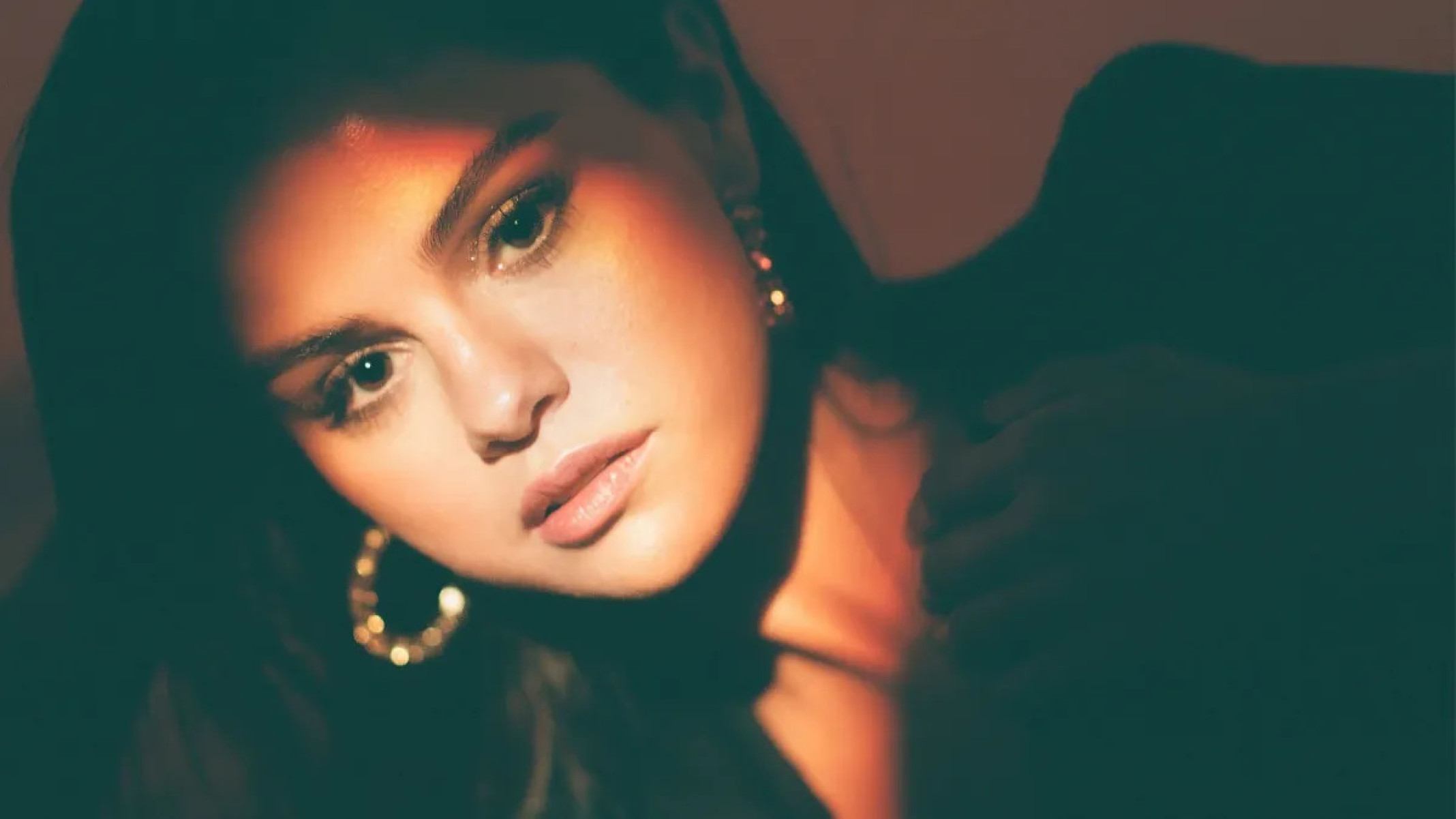 Detalhes sobre o videoclipe de ‘Sunset Blvd’ de Selena Gomez