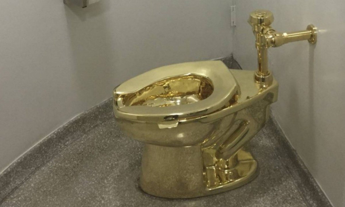 Vaso de ouro 18 quilates do Palácio de Blenheim -  (crédito: Imagem: AFP)