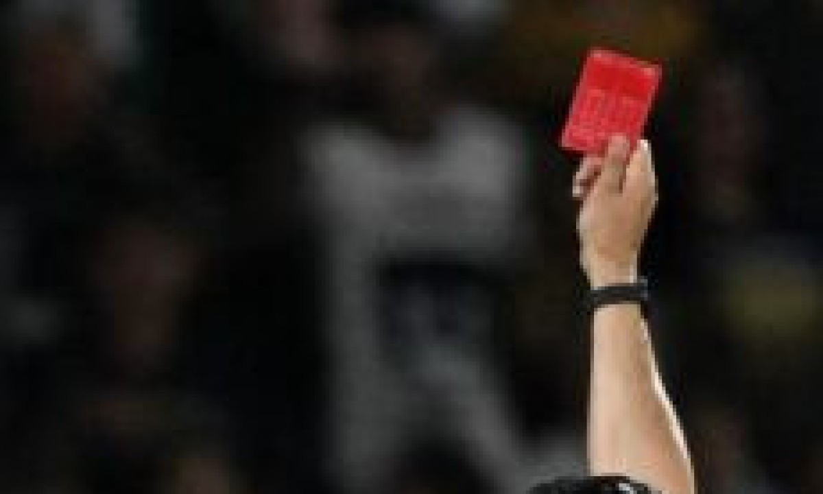 Sergio Ramos pode ser suspenso até o fim da temporada por agressão -  (crédito: No Ataque Internacional)