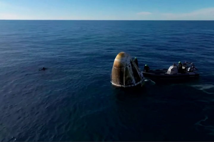 “O pouso bem-sucedido entrará para os livros de história”, declarou Steve Stich, representante comercial da NASA em uma entrevista coletiva.