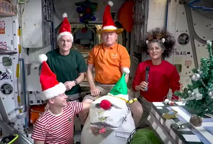 Do espaço, os astronautas comemoraram o Dia de Ação de Graças, o Natal e até votaram na eleição presidencial americana de 2024.