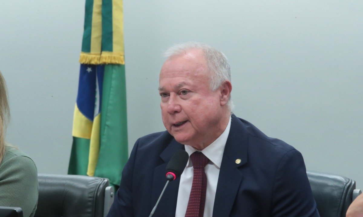 Deputado federal Paulo Azi (União Brasil-BA) é o novo presidente da Comissão de Constituição e Justiça da Câmara dos Deputados -  (crédito: Bruno Spada/Câmara dos Deputados)