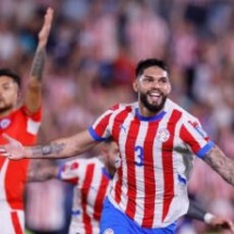 Paraguai vence Chile e sobe na tabela das Eliminatórias para a Copa do Mundo