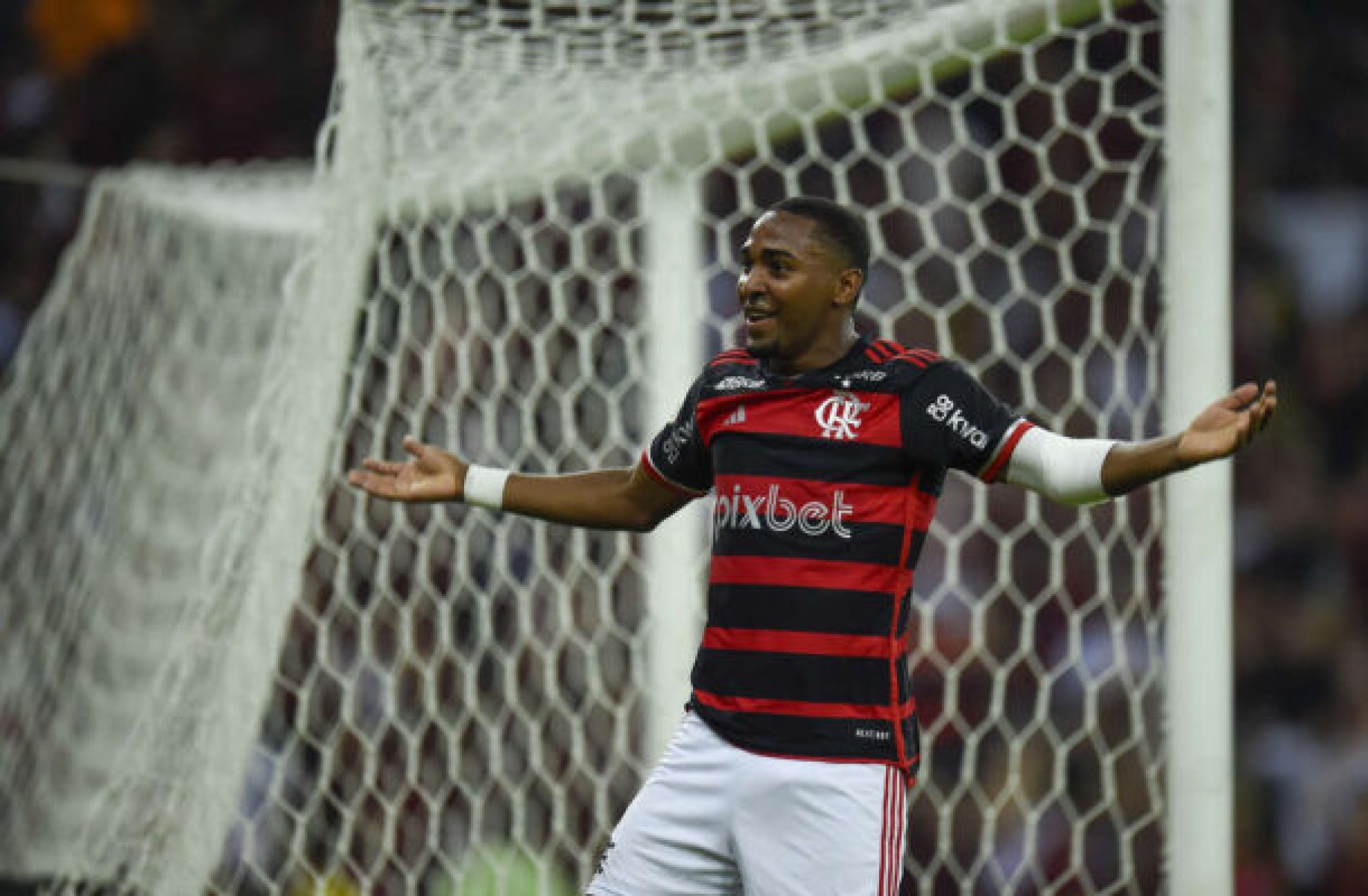 Flamengo relaciona Lorran e Wallace Yan para estreia do Brasileirão Sub-20