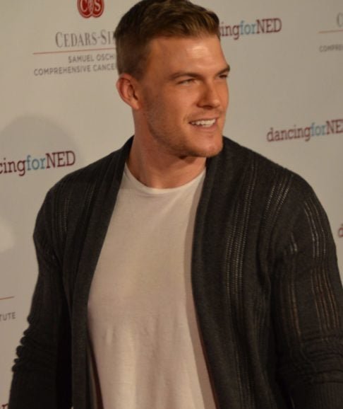 Batman também foi assunto recentemente por uma declaração de Alan Ritchson, astro da série 
