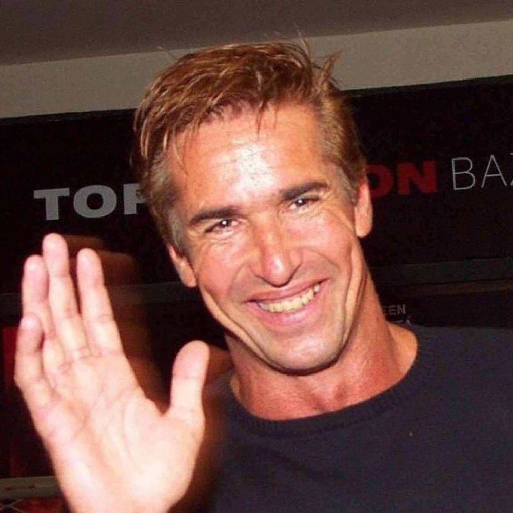 Morre Daniel Sabbá, surfista, apresentador e ator da TV Globo