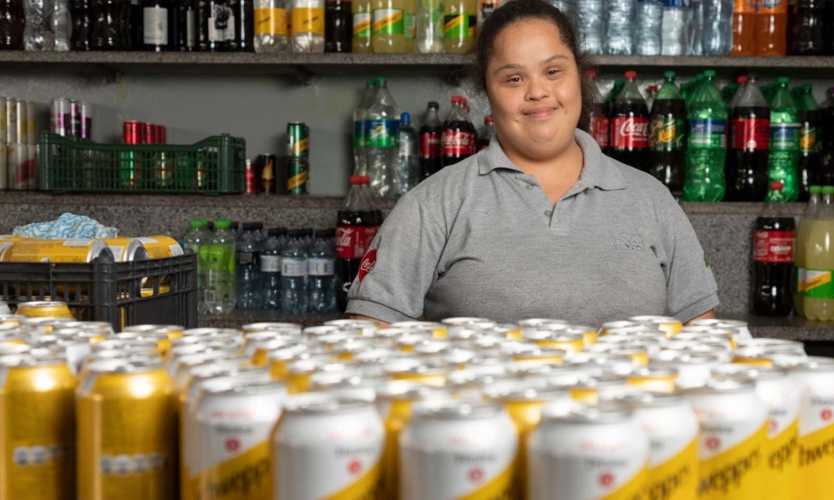 As vagas são exclusivas para PCD’S ou reabilitadas pelo INSS -  (crédito: Coca-Cola FEMSA Brasil / Divulgação)