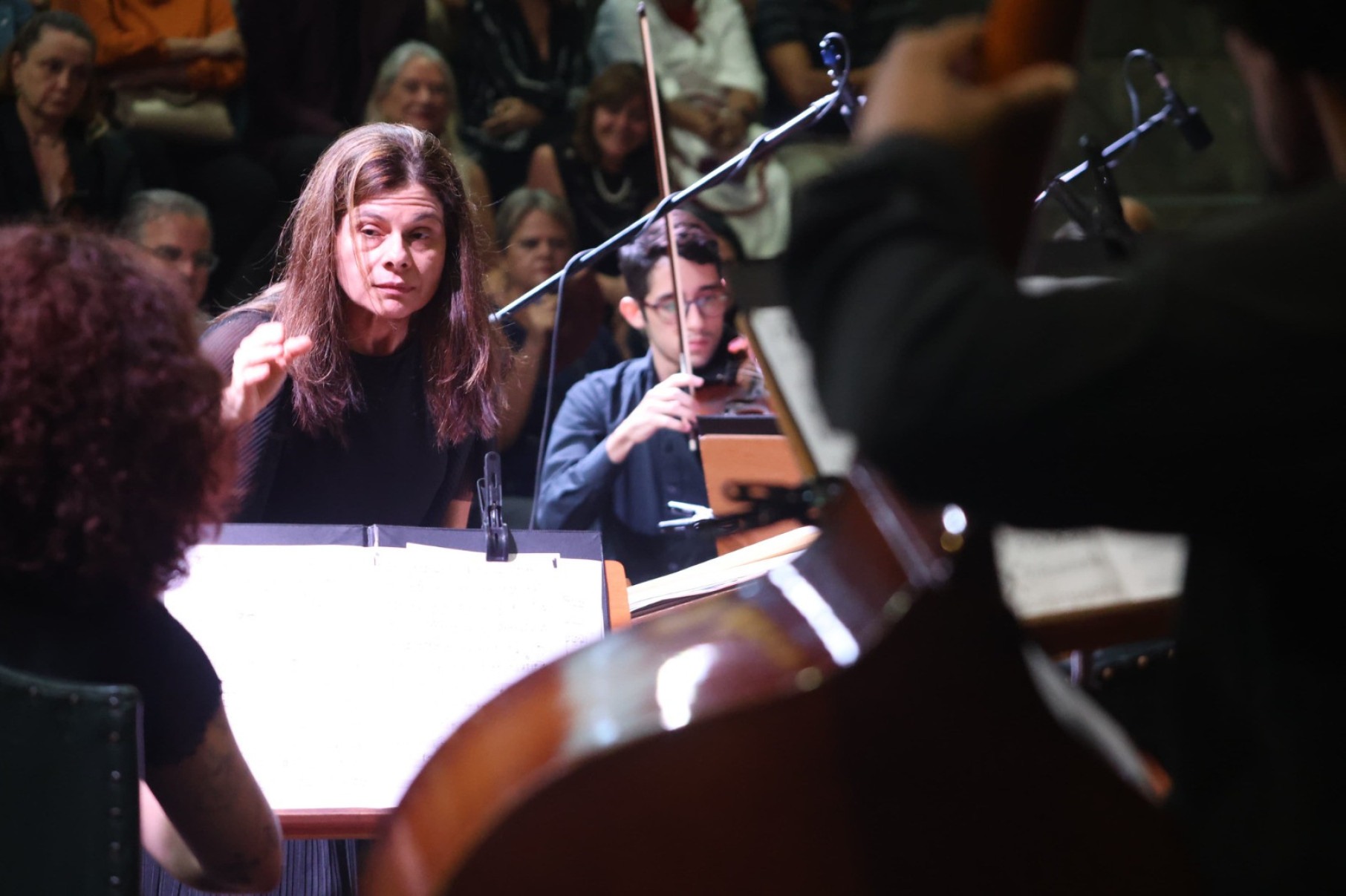 A cerimônia contou com apresentação de parte dos membros da Orquestra Jovem e Coral Infantojuvenil, sob regência da maestrina Luciene Villani
