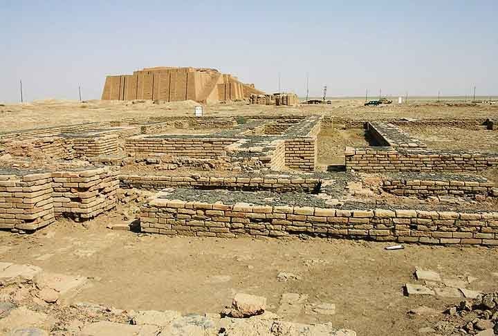 Durante a Idade Antiga (séculos VI a.C. - século V d.C.), civilizações como Egito, Mesopotâmia, Grécia e Roma marcaram avanços em arquitetura, filosofia, ciência e organização política.