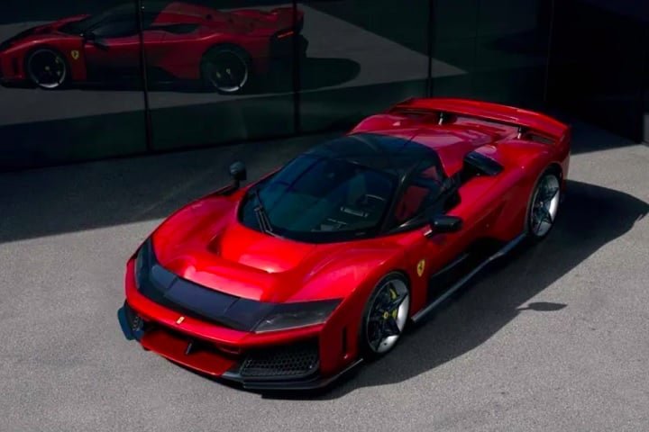 9º) Ferrari F80 – R$ 18,1 milhões: A única representante da marca no ranking dos 10 supercarros mais caros do mundo, a Ferrari F80 é uma espécie de atualização de modelos como o 288 GTO, o F40, o Enzo e o LaFerrari.