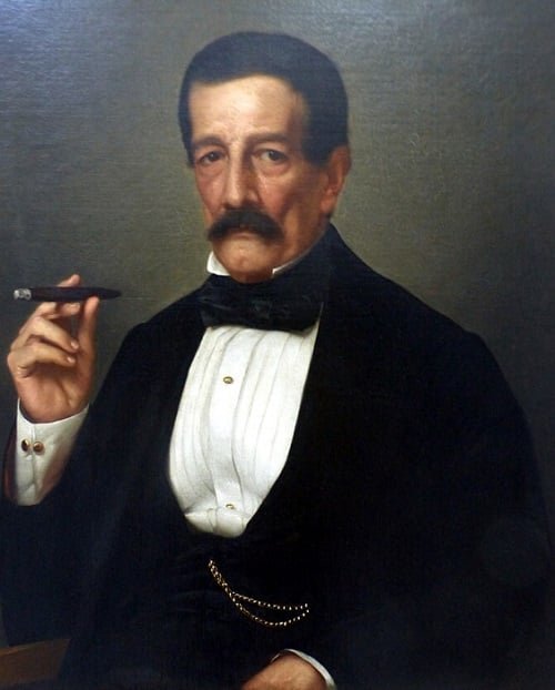 Com raízes que remontam às civilizações antigas, seu consumo é associado a momentos de celebração e relaxamento. Desde os icônicos habanos cubanos até variedades de outros países, cada charuto apresenta uma complexidade de sabores e aromas. Saiba um pouco sobre a história, os tipos e as melhores práticas para apreciar essa tradição única.