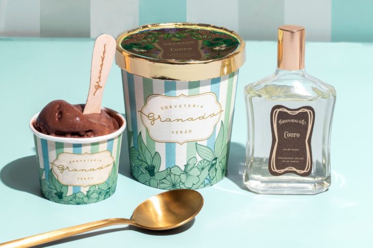 A Granado, famosa pelos sabonetes e perfumes, abriu sorveteria no Rio de Janeiro, com 'sabores das fragrâncias'. “Bossa” leva leite de coco com pedaços de cocada de maracujá. O “Limão Tahiti e Néroli” é descrito com “sabor refrescante e azedinho, com polpa e raspas das cascas de limão e laranja”.