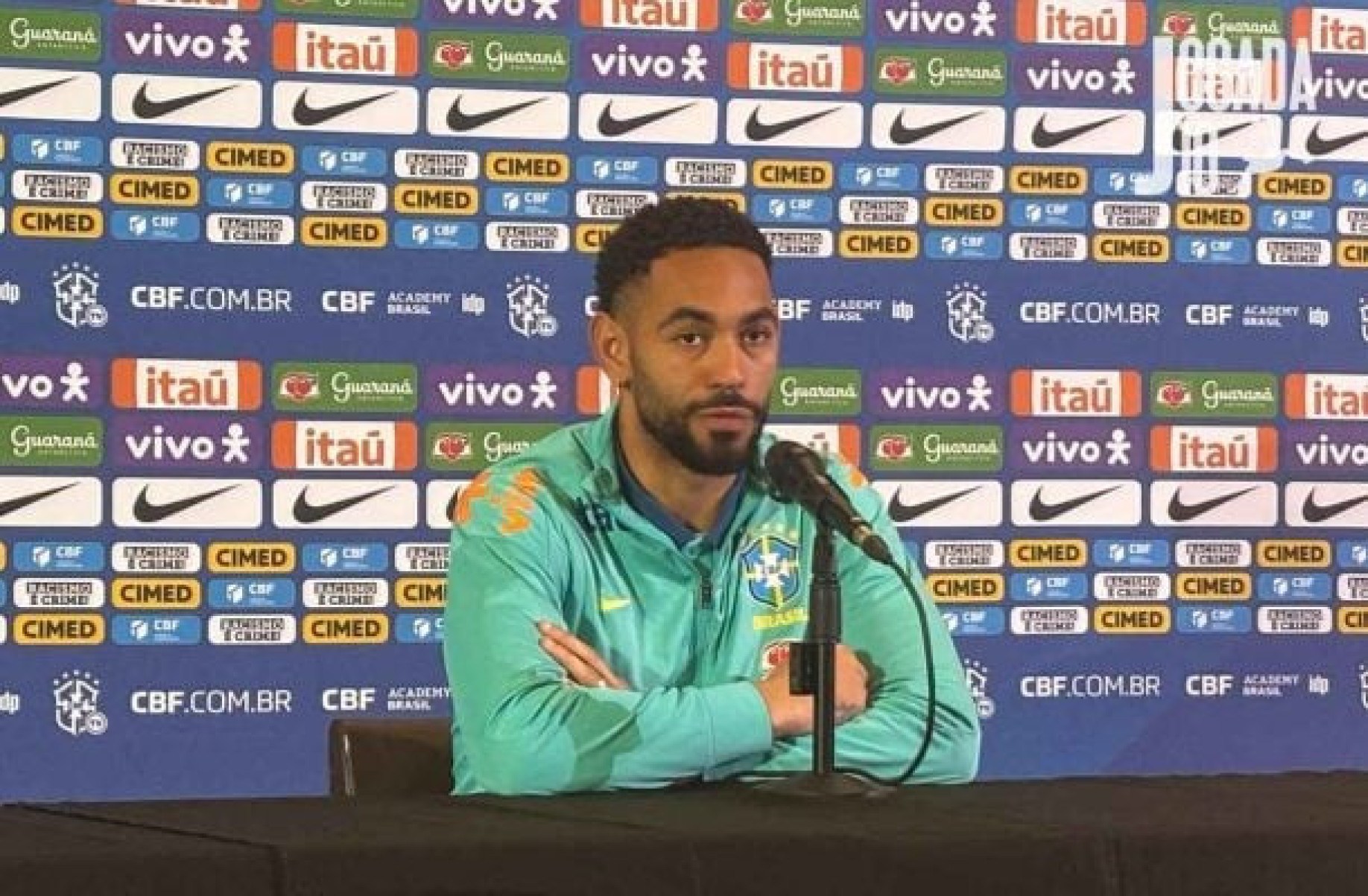 Matheus Cunha vê Seleção Brasileira no mesmo patamar da argentina