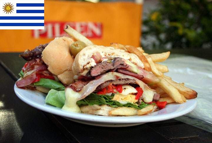O chivito é uma das marcas da culinária uruguaia. Trata-se de um sanduíche à base de filet que, normalmente, vem em tamanho gigante, para o deleite das pessoas de grande apetite.