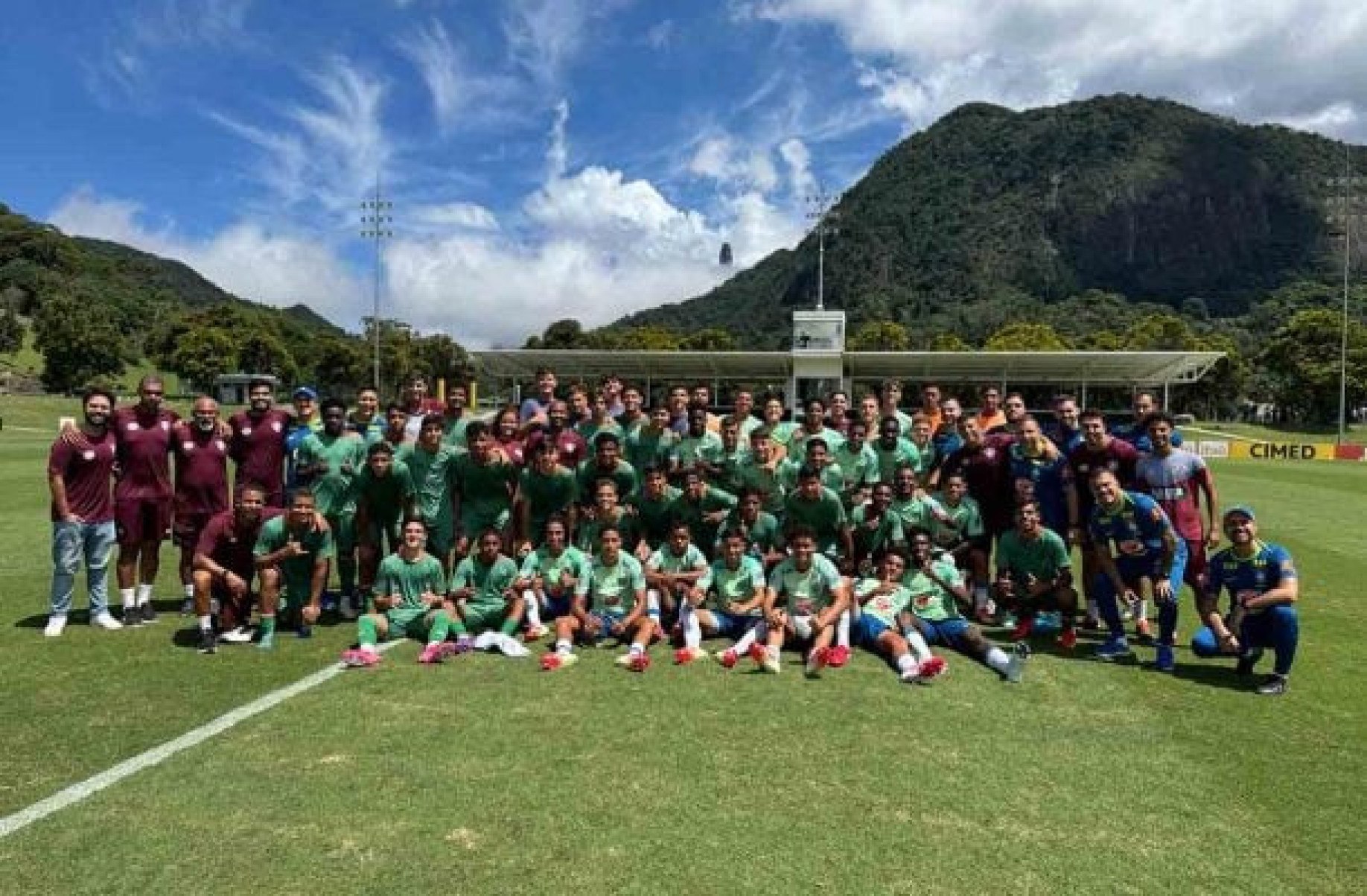 Fluminense e Seleção Brasileira fazem amistoso na base