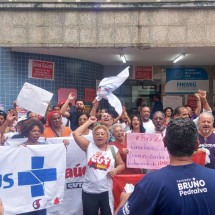 Sindicato faz ato contra terceirização de hospital em BH - Sind-Saúde