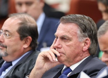 Ex-presidente Jair Bolsonaro foi a Brasília acompanhar pessoalmente o início do julgamento que pode torná-lo réu por tentativa de golpe de Estado -  (crédito: Antonio Augusto/STF)