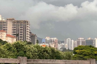 A Defesa Civil municipal emitiu aviso de pancadas de chuva moderadas a fortes, com volumes que podem variar de 40 a 70 milímetros até as 8h desta quinta -  (crédito: Edesio Ferreira/EM/D.A Press)