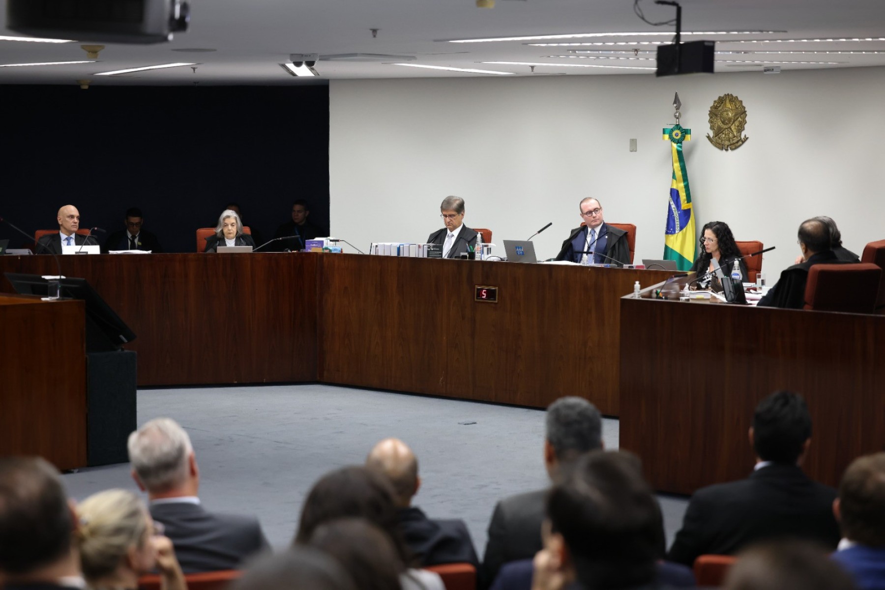 Primeira Turma da Suprema Corte julga se o ex-presidente Jair Bolsonaro e outros sete acusados se tornarão réus por tentativa de golpe de Estado-Antonio Augusto/STF