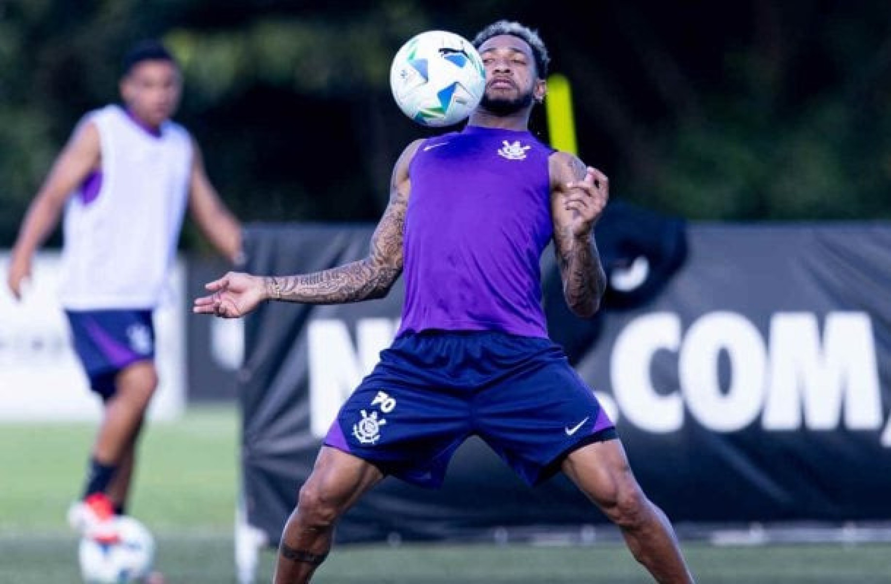 Corinthians aguarda Martínez, e Ramón faz testes para final