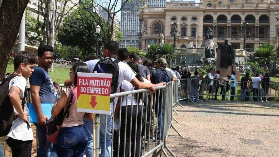 São 5,2 milhões de jovens sem emprego que fazem parte dessa faixa etária.