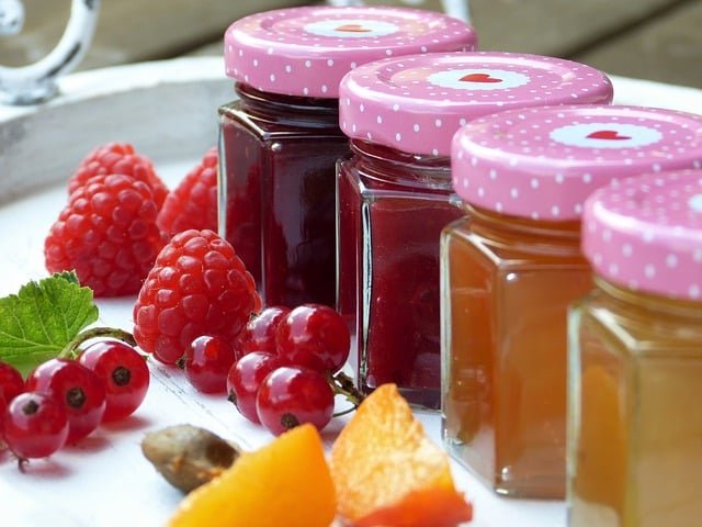 Veja , então, uma lista de frutas que rendem geleias deliciosas e bem consistentes, na medida certa. E saiba como preparar as geleias em casa.