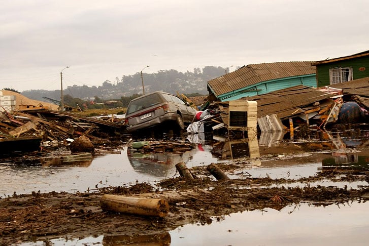O Chile tem áreas propensas a abalos sísmicos por causa da localização sobre placas tectônicas.  Em 27/2/2022, outro terremoto incrivelmente intenso devastou a região do Maule e causou quase 800 mortes. Foi um abalo de 8,8 de magnitude, que também provocou tsunami. 
