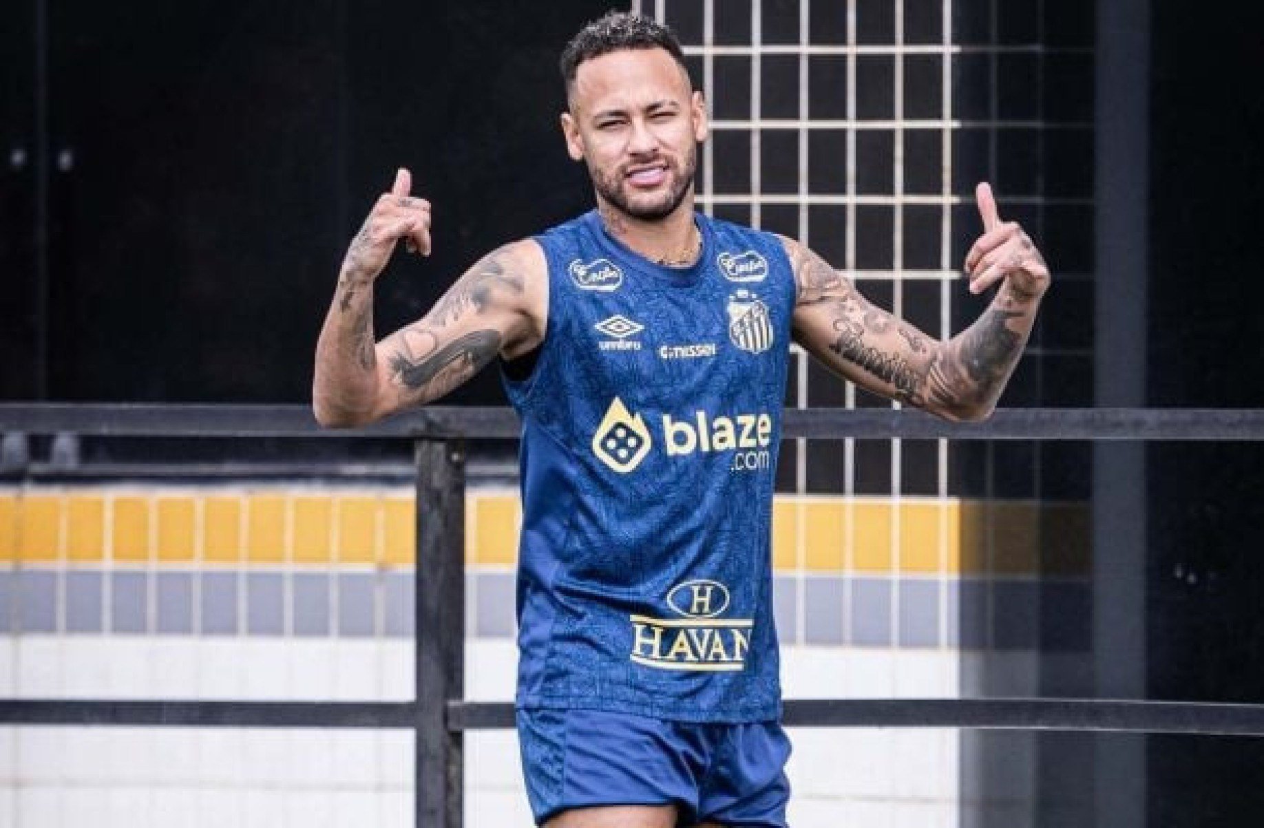 Dirigente do Santos revela que presidente é quem vai negociar renovação de Neymar