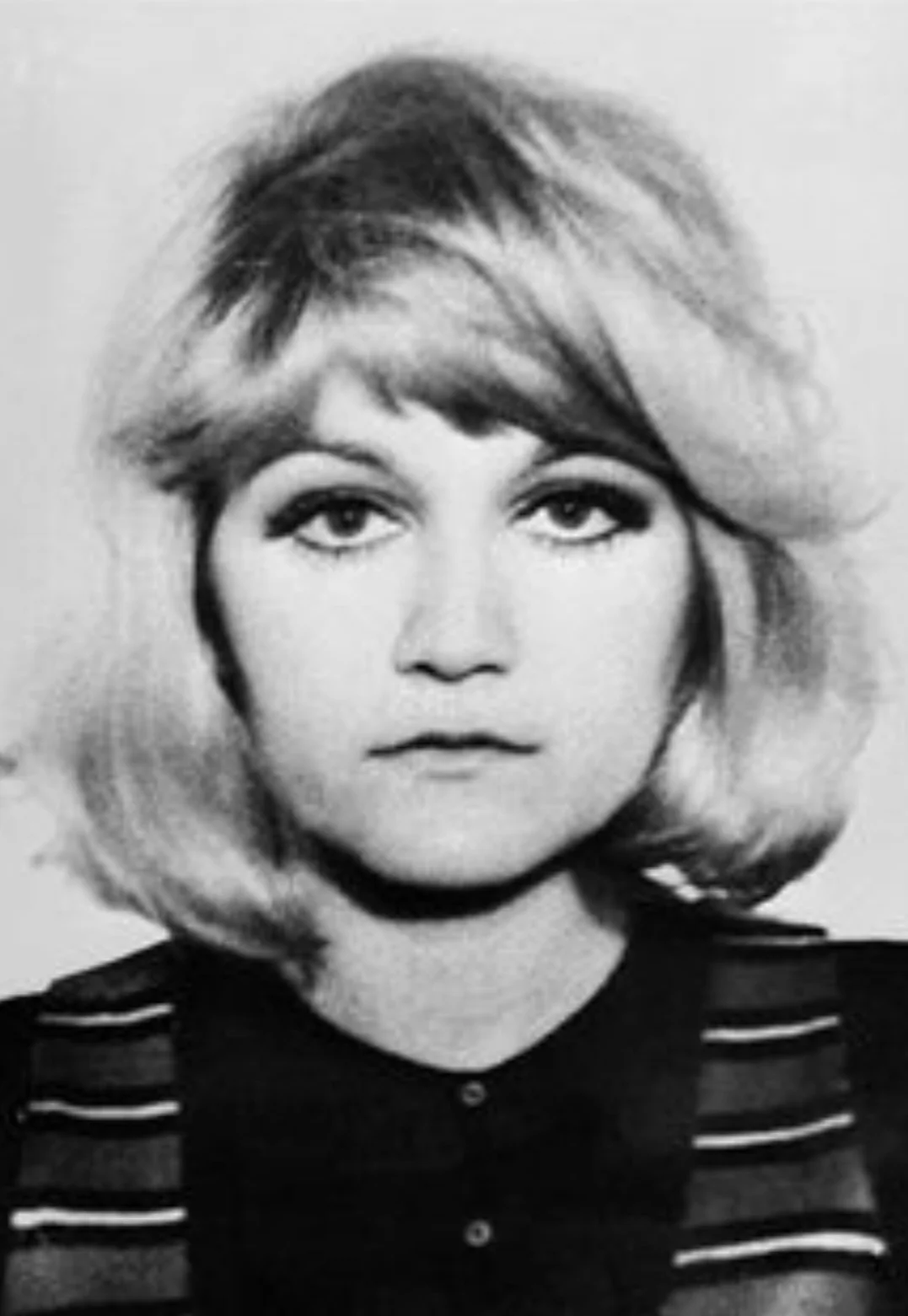 Vesna Vulovic entrou para a história como a mulher que sobreviveu a uma queda de 10 km de altitude. Mais precisamente, 10.160 metros. -Jat Airways.  Wikimedia commons