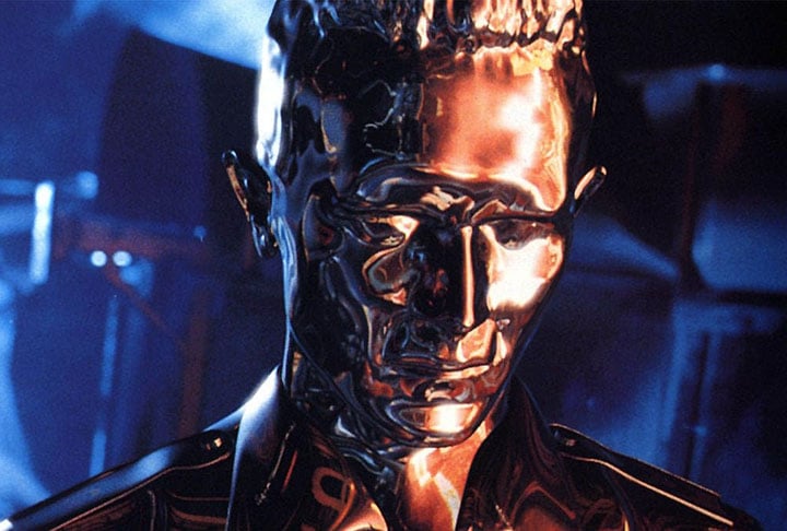 T-1000: O icônico vilão da franquia "O Exterminador do Futuro" ficou conhecido por sua composição de metal líquido, que o tornava um perseguidor implacável. 
